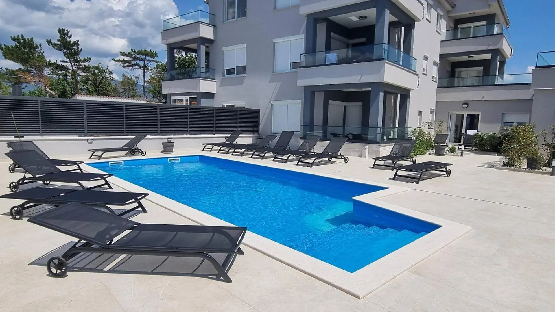 Villas Punta Silo - Luxury Apartments With Pool Vendégház