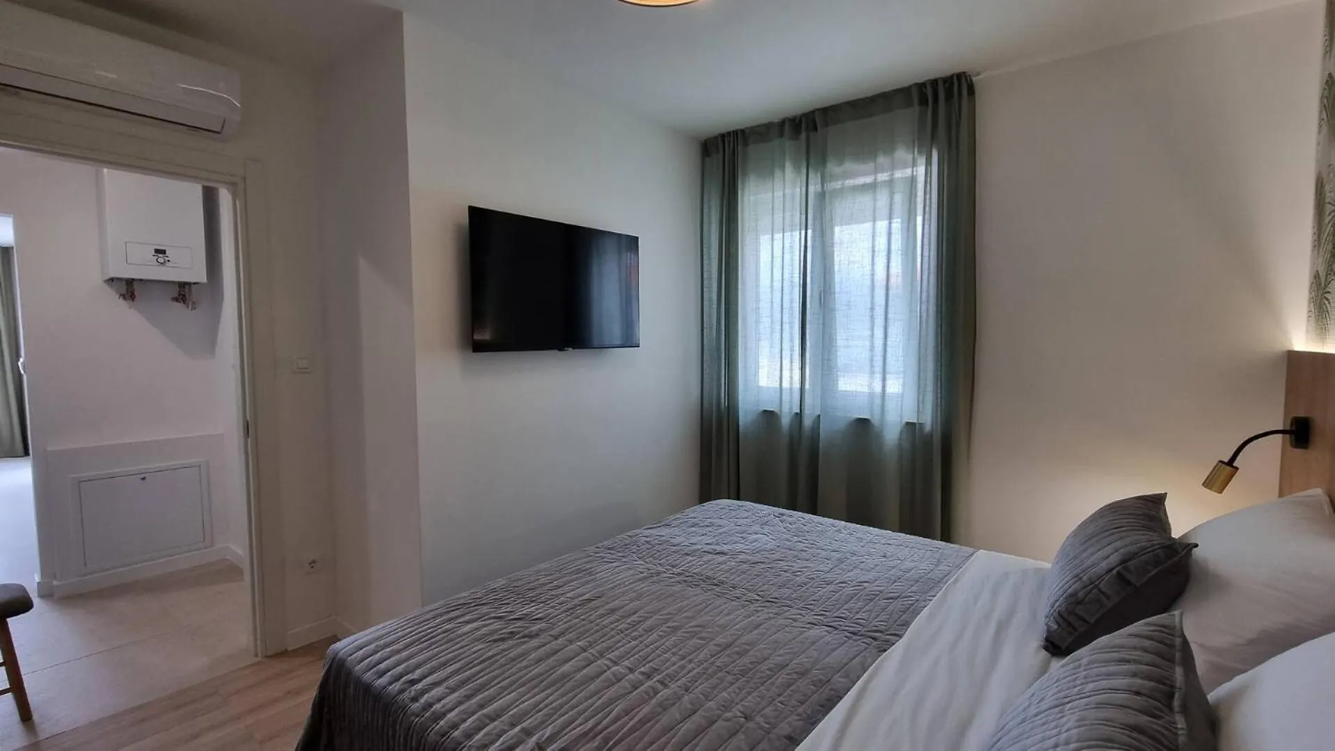 Villas Punta Silo - Luxury Apartments With Pool 5*, Šilo