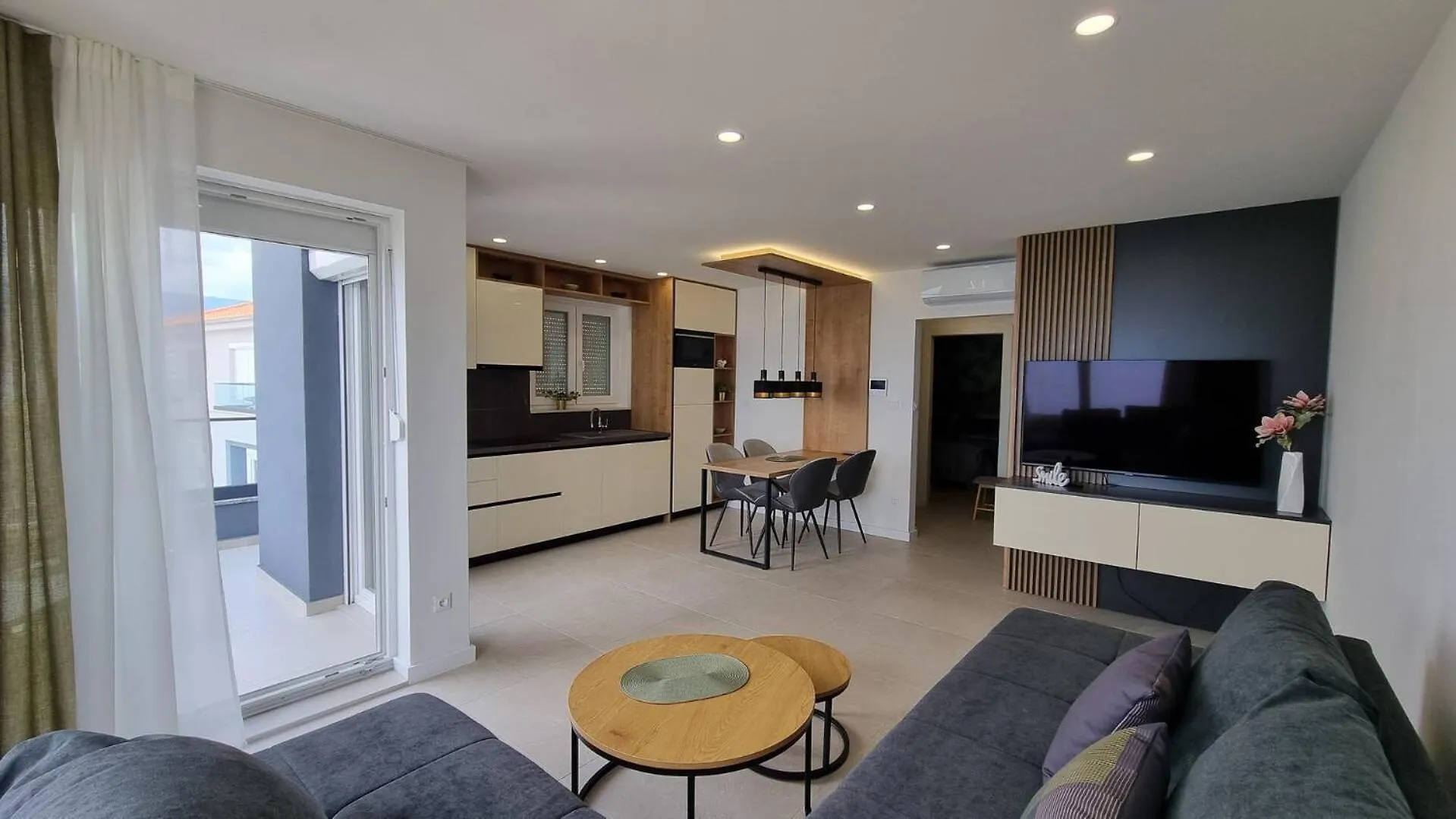 Villas Punta Silo - Luxury Apartments With Pool Vendégház