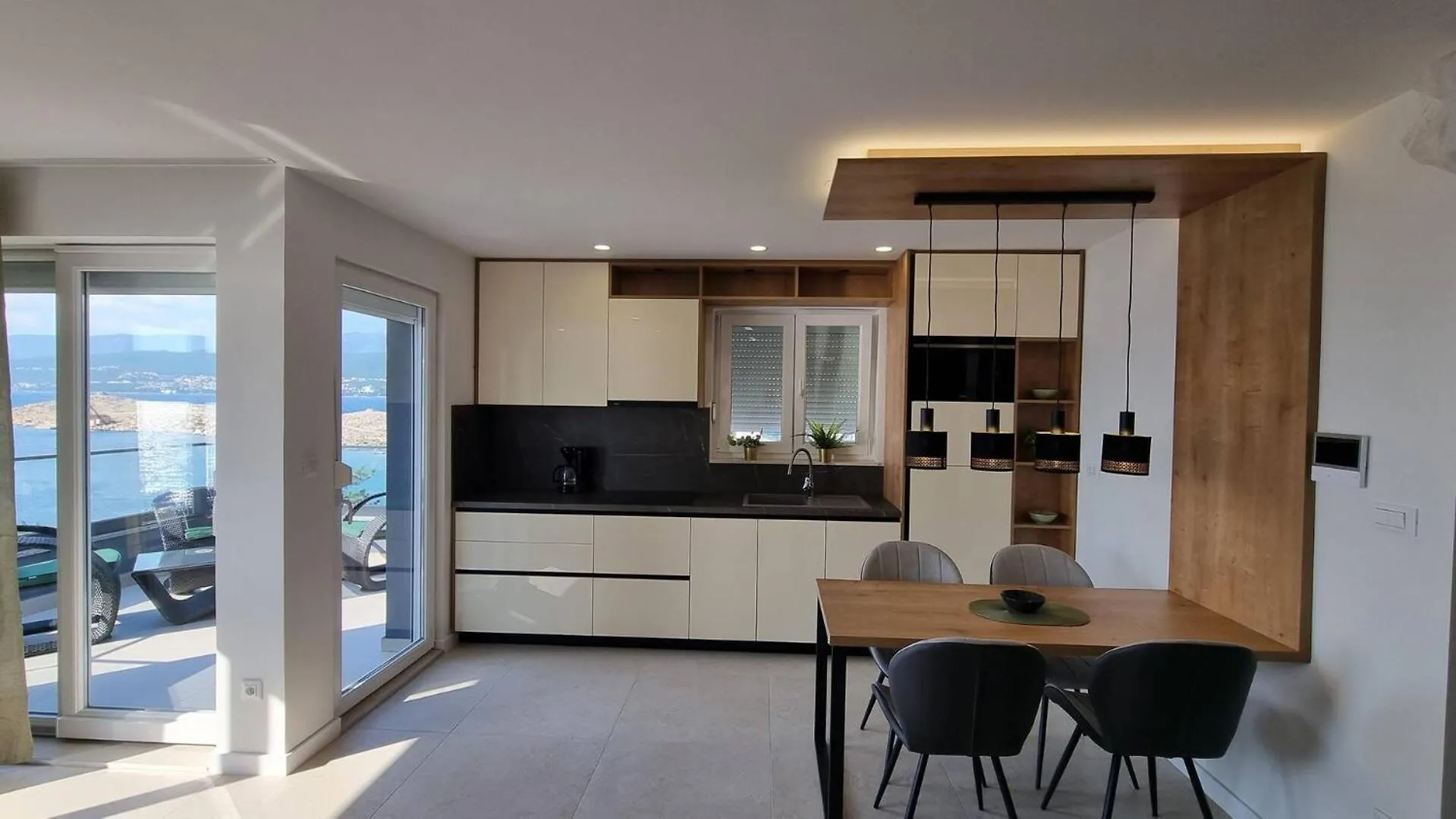 Villas Punta Silo - Luxury Apartments With Pool