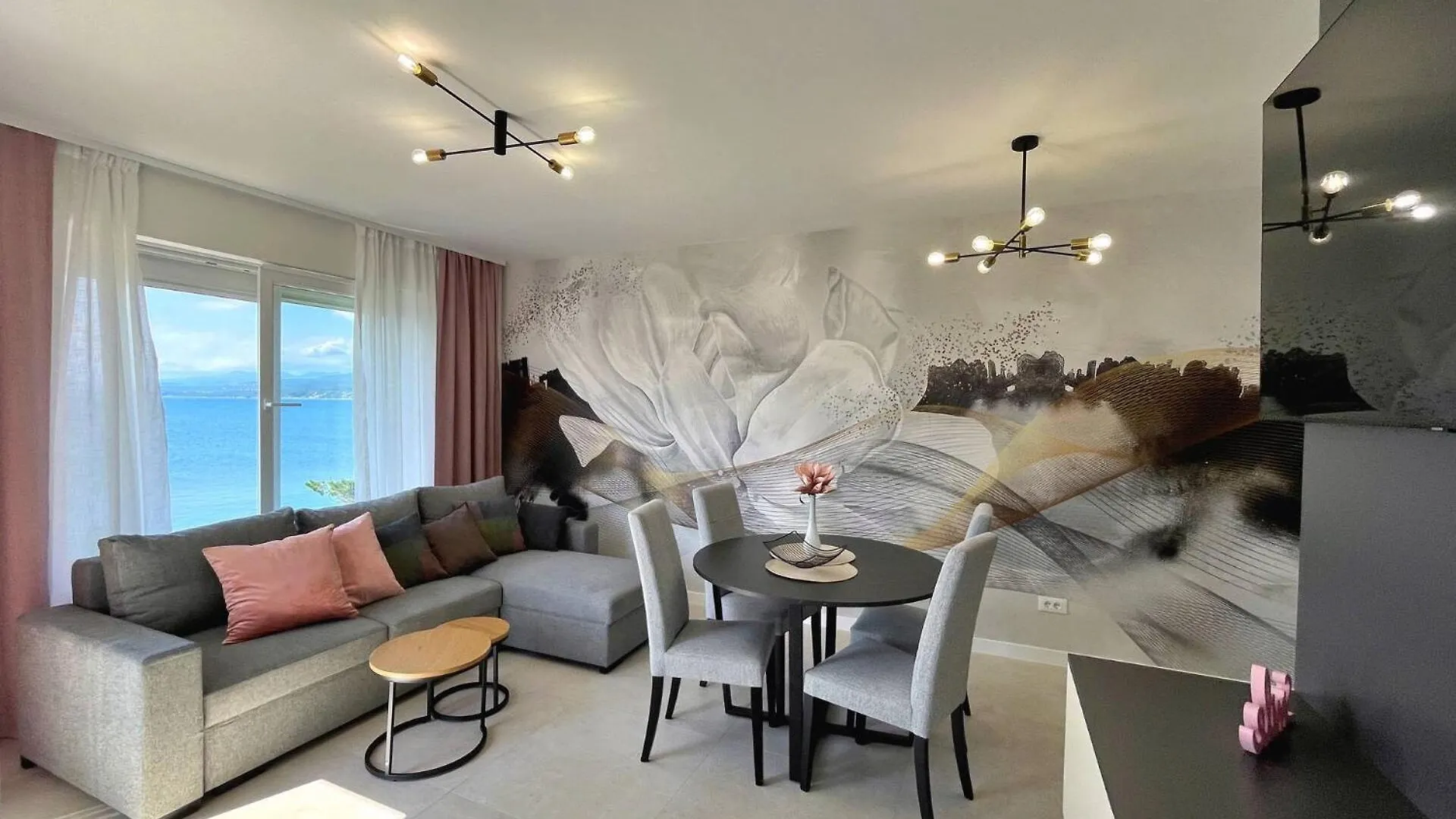 Villas Punta Silo - Luxury Apartments With Pool