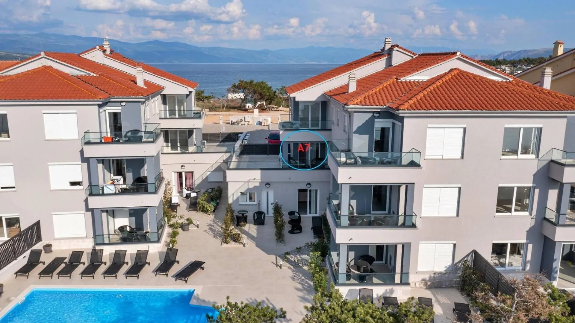 Villas Punta Silo - Luxury Apartments With Pool