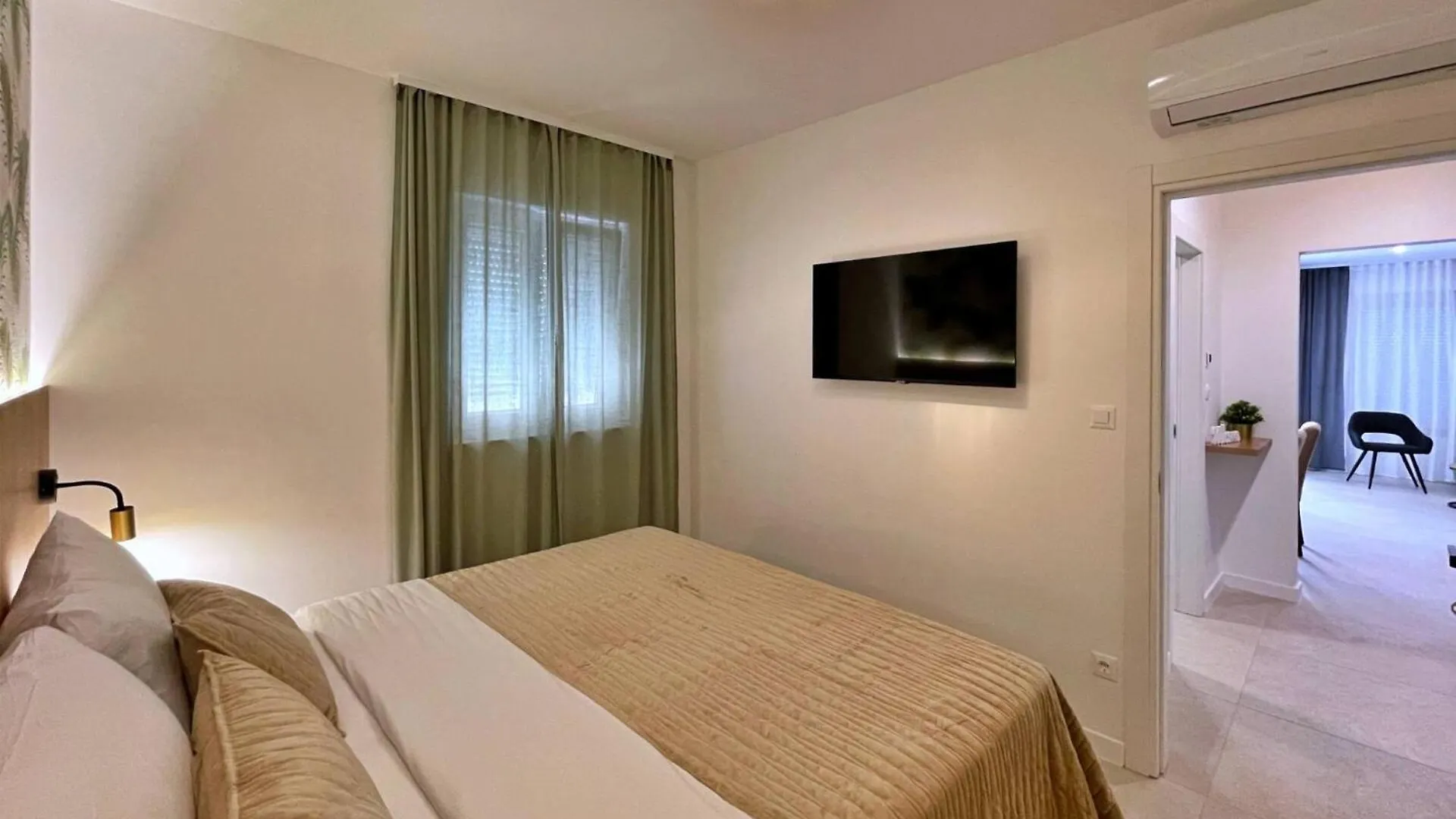 ***** Guest house Villas Punta Silo - Luxury Apartments With Pool Croatia