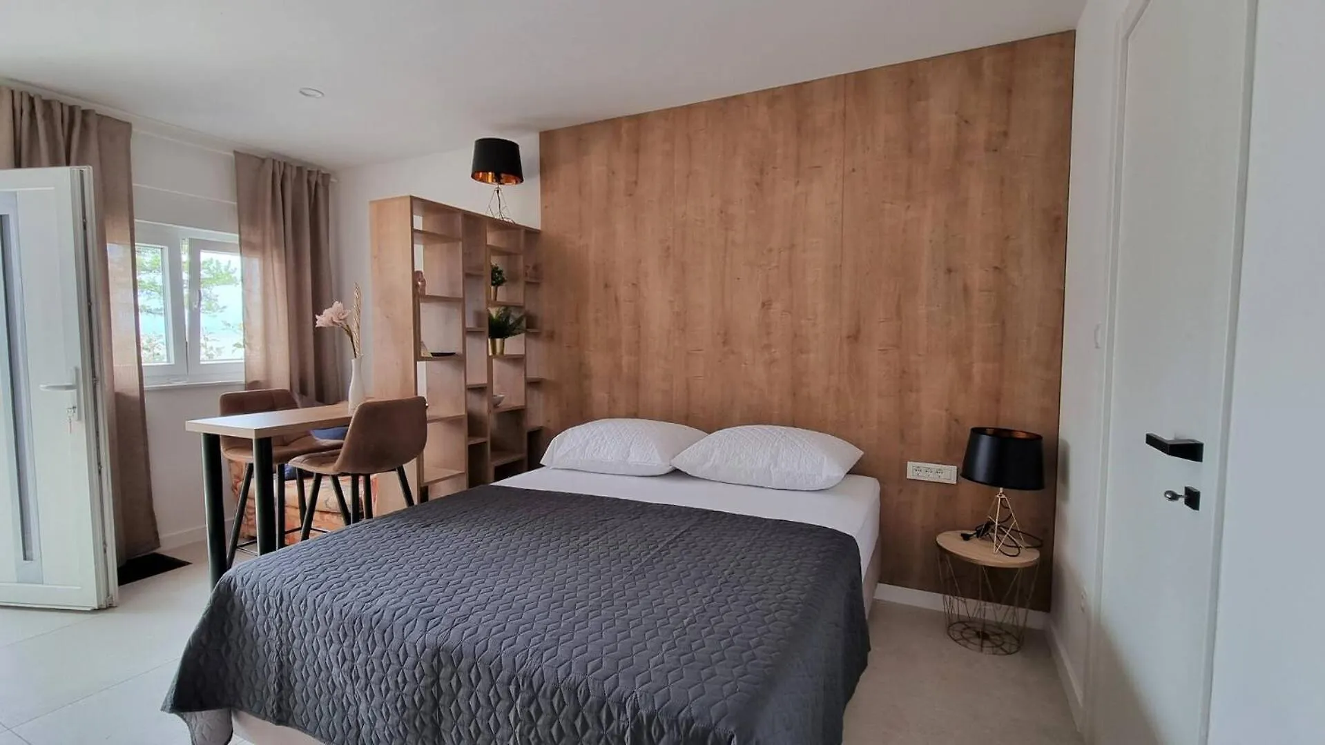 Villas Punta Silo - Luxury Apartments With Pool 5*, Šilo