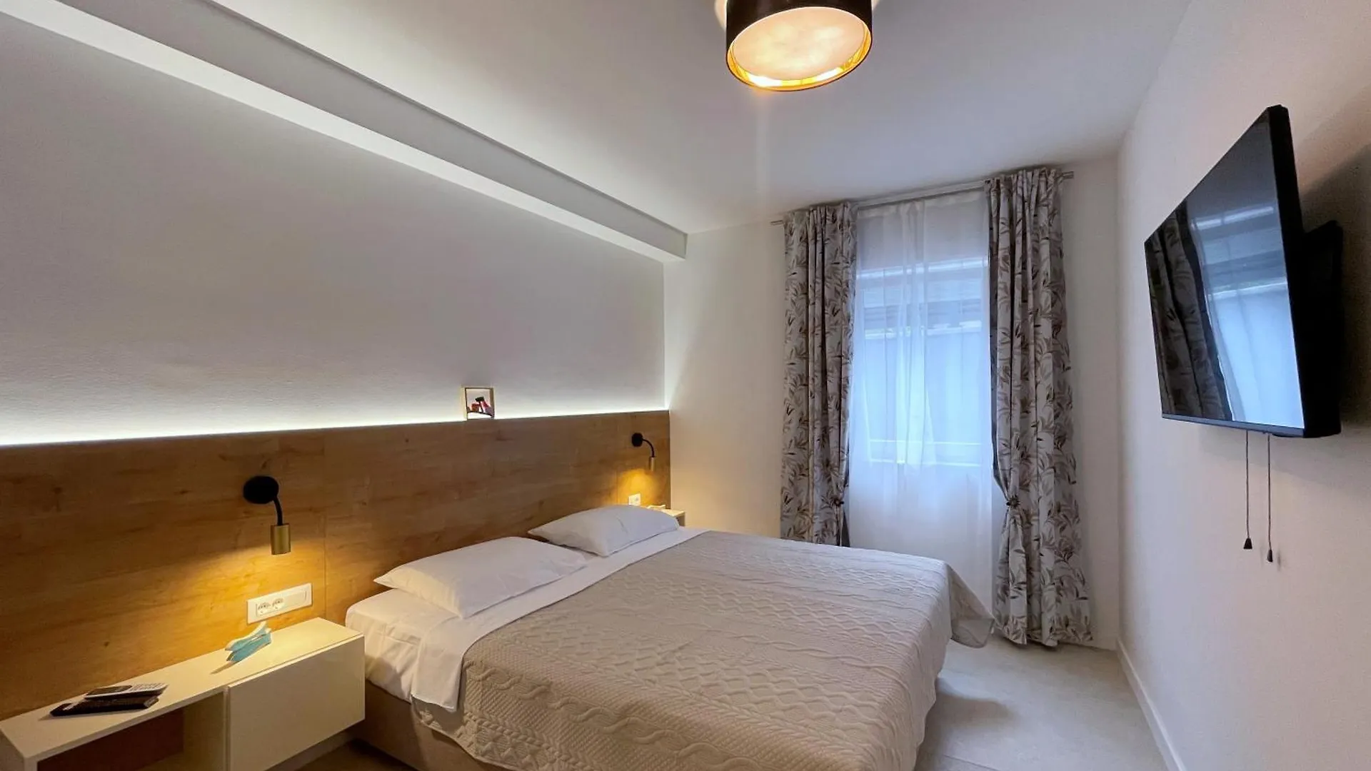 Villas Punta Silo - Luxury Apartments With Pool Šilo