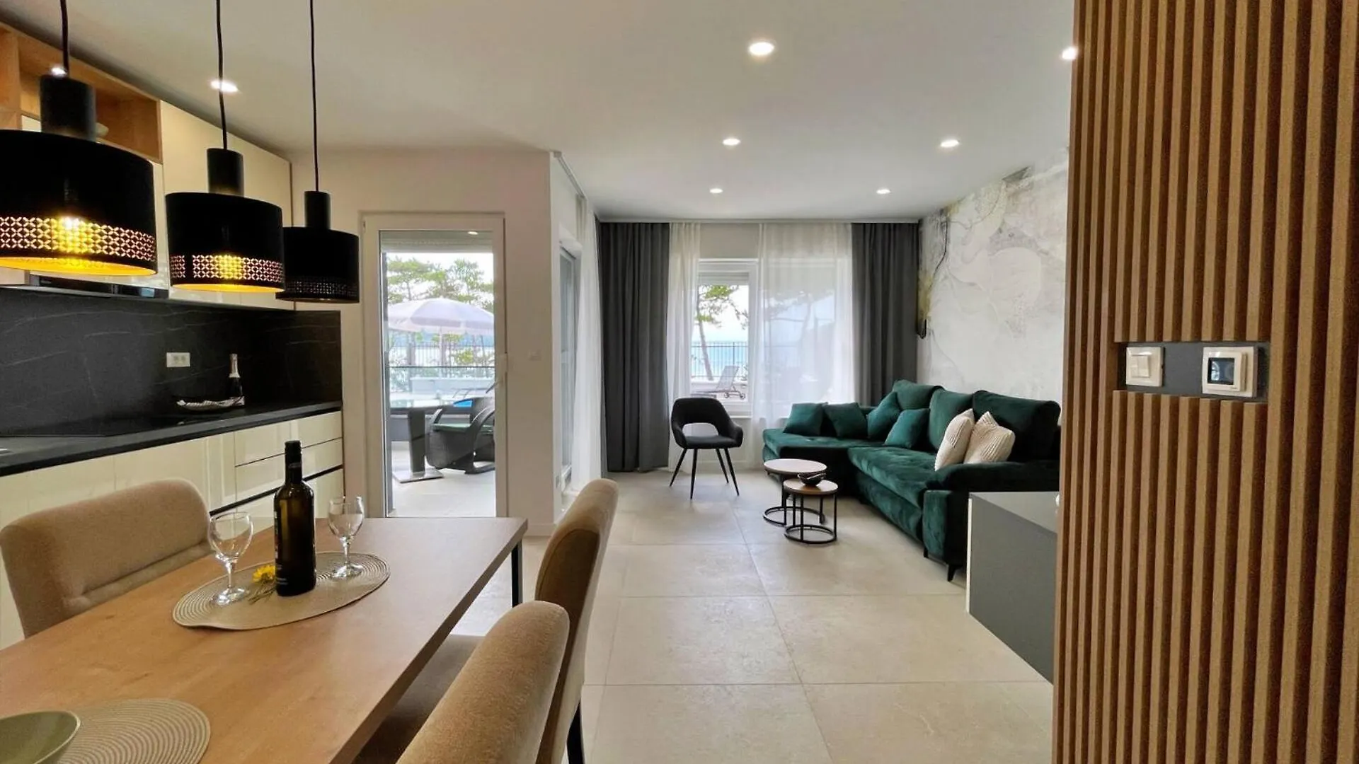 Villas Punta Silo - Luxury Apartments With Pool